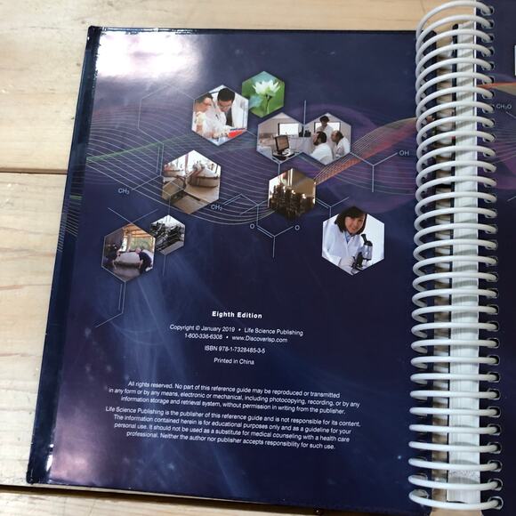 Life Science Essential Oils Desk Reference 8th Edition Great Condition - Picture 2 of 3